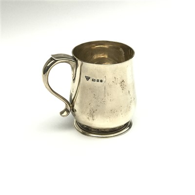 Lot 2126 - A silver mug by Garrard London, 1989 8oz...