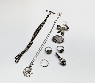 Lot 253 - A pretty oval silver 'Cornish Stone Company'...