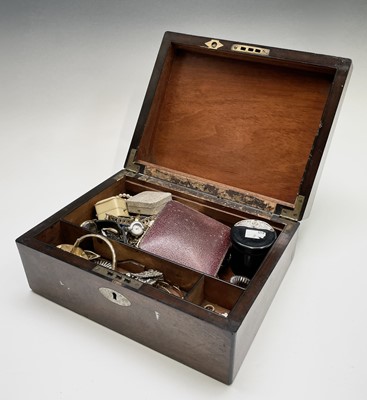 Lot 187 - A quantity of costume jewellery and watches in...