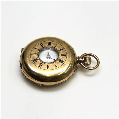 Lot 2516 - An 18ct gold keyless half hunter cased fob...