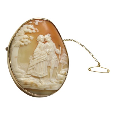 Lot 2798 - A 9ct gold mounted carved shell cameo brooch.