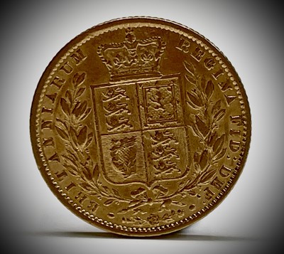 Lot 21F - Great Britain Gold Sovereign 1861 Queen...