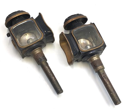 Lot 76 - A pair of Victorian metal carriage lamps, by...