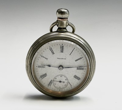 Lot 21 - A Victorian silver cased open face key wind...