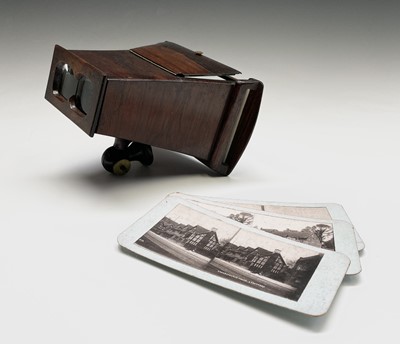 Lot 46 - A Victorian Brewster pattern rosewood...