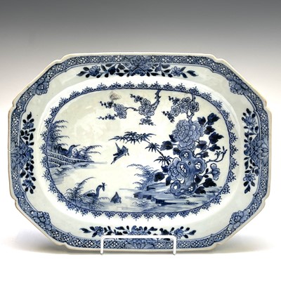Lot 40 - A Chinese Export porcelain octagonal blue and...