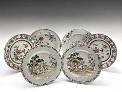 Lot 51 - A pair of Chinese famille rose porcelain...