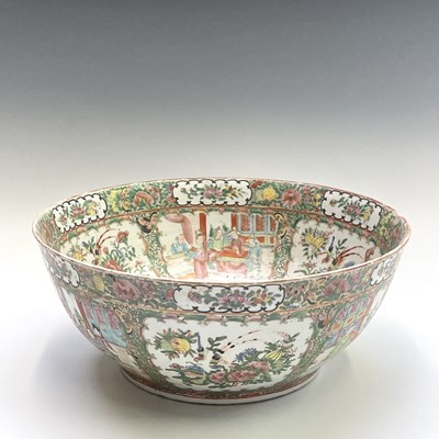 Lot 37 - A large Chinese Canton porcelain punch bowl,...