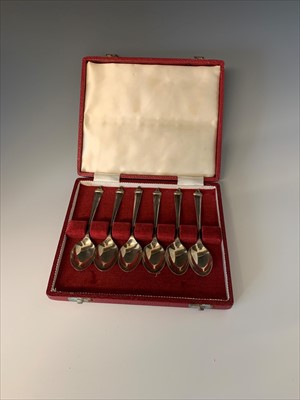 Lot 2122 - A set of six silver post war coffee spoons,...
