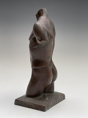 Lot 1067 - Alec WILES (1924) Males Torso Bronzed resin...