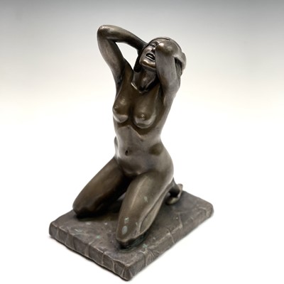 Lot 1068 - Alec WILES (1924) Kneeling Nude Bronzed resin...