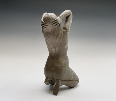 Lot 1071 - Alec WILES (1924) Kneeling Nude Ciment fondu...