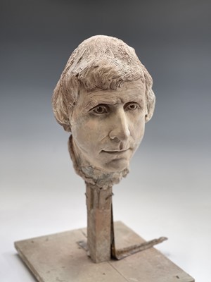 Lot 1089 - Alec WILES (1924) A pottery portrait bust of...