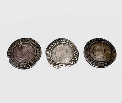 Lot 30Y - Elizabeth I, Sixpences x 3. 1584 worn; 1585...