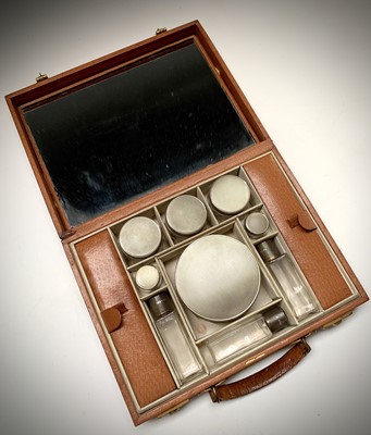 Lot 32 - Asprey London ostrich leather gentleman's...