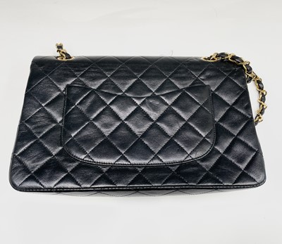 Lot 2828 - Chanel. Vintage shoulder bag. Classic Double...