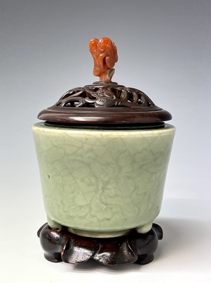 Lot 308 - A Chinese longquan celadon censer, Song/Yuan...
