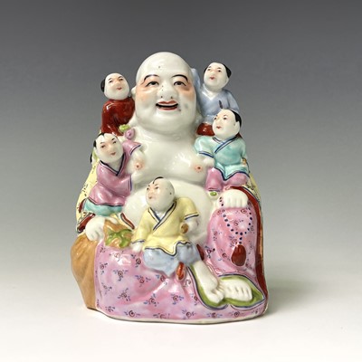 Lot 348 - A Chinese yixing pottery teapot, early 20th...