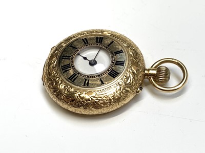 Lot 22 - An 18ct gold cased half-hunter keyless fob...