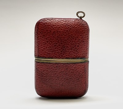 Lot 12 - A Hermes 15 jewel purse timepiece in gold...