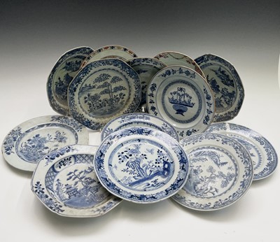 Lot 362 - Thirteen Chinese porcelain plates and bowls,...