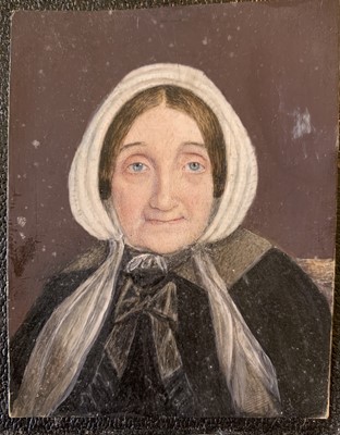 Lot 117 - Finely painted portrait miniature. Portrait of...