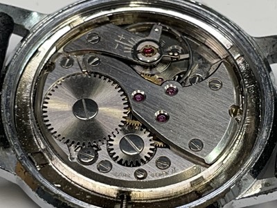 Lot 13 - A gentleman's Golay nickel-plated wrist watch...