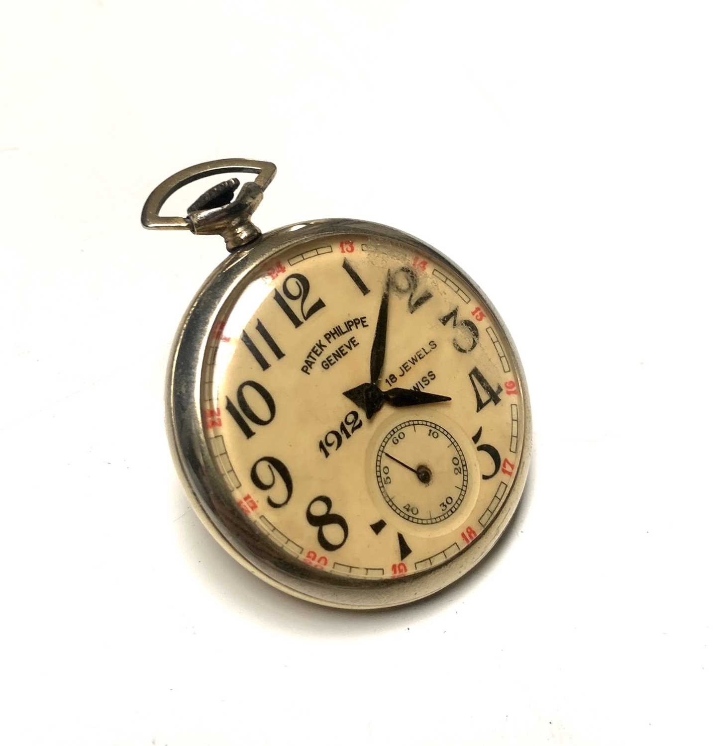 Lot 24 - A keyless pocket watch inscribed 'Patek...