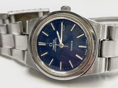 Lot 6 - A ladies Omega stainless steel automatic...