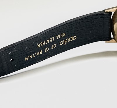 Lot 15 - A Holmans presentation gold watch by Astral...