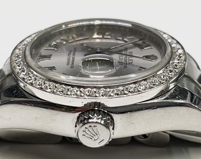 Lot 7 - A Rolex ladies Oyster Perpetual Datejust...