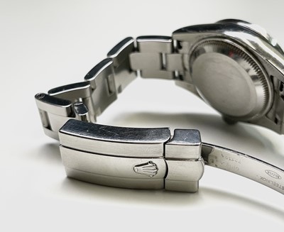 Lot 7 - A Rolex ladies Oyster Perpetual Datejust...