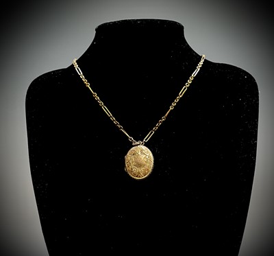 Lot 375 - A 9ct gold fancy link 44cm chain and an...