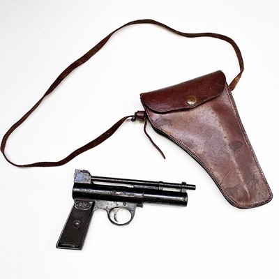 Lot 101 - A Webley & Scott Mark II target air pistol,...