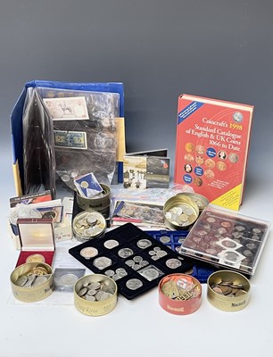 Lot 57 - G.B. and World Coins and Banknotes. Mixed lot...