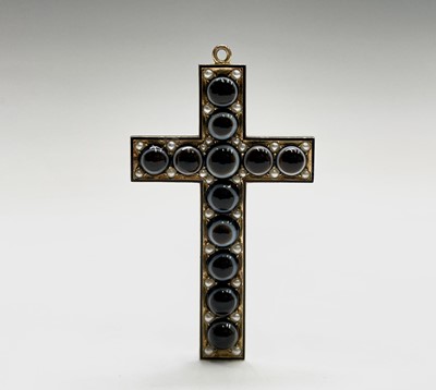 Lot 418 - A Victorian gold cross of exceptional quality...