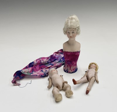 Lot 154 - Two German small dolls 7cm and a half doll