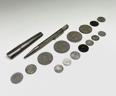 Lot 486 - An 18th-century silver needle case 82mm, a...