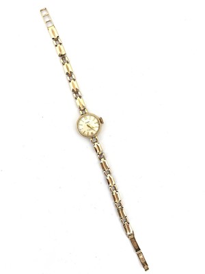 Lot 9 - A ladies Croff gold cased wristwatch on 9ct...
