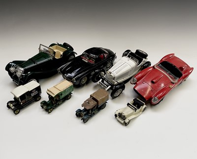 Lot 639 - Burago 1/18 Scale Die Cast Cars (x4) etc....
