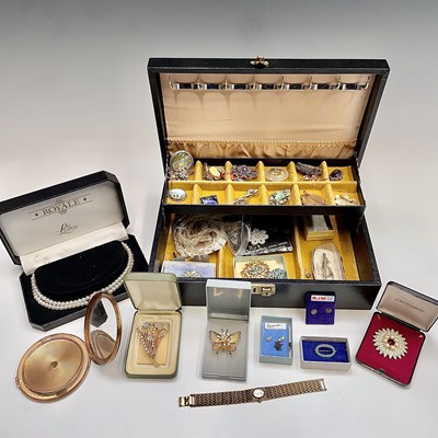 Lot 160 - Costume jewellery