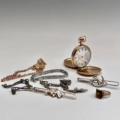 Lot 8b - A 9ct gold ring 3.9gm a Waltham keyless full...