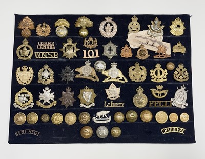 Lot 214 - Canadian Infantry. A display card containing...