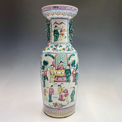 Lot 17 - A large Chinese Canton vase, 19th century,...