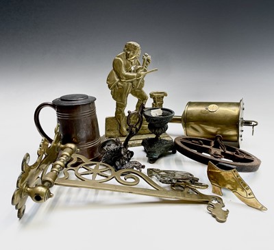 Lot 137 - A Salter's Economical brass bottle spit jack,...