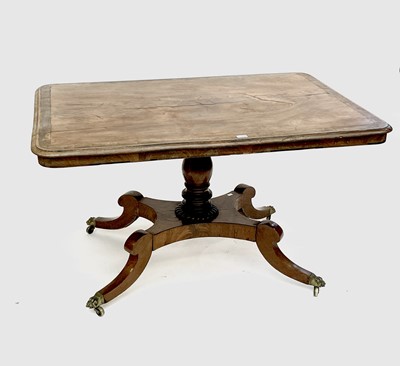 Lot 3264 - A Regency mahogany and crossbanded breakfast...