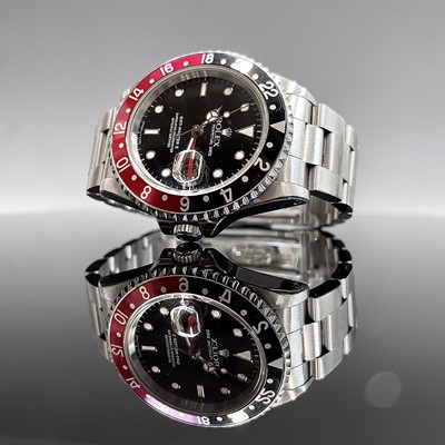 Lot 6 - A stainless steel gentleman's Rolex GMT Master...