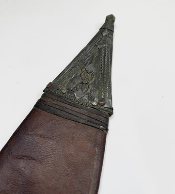 Lot 217 - A Sudanese Kaskara sword, with fullered 93.5cm...