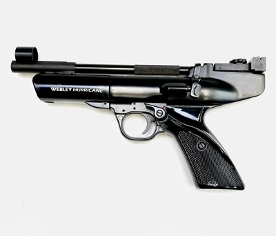 Lot 218 - A Webley and Scott Hurricane .22 calibre air...