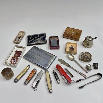 Lot 152 - A Benlow Master Lighter with pouch and box, A...